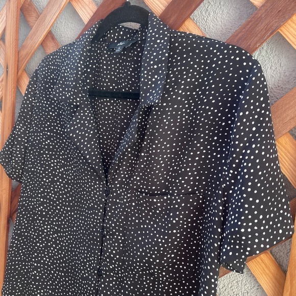 Lulu's Button down polka dot top - Picture 8 of 9